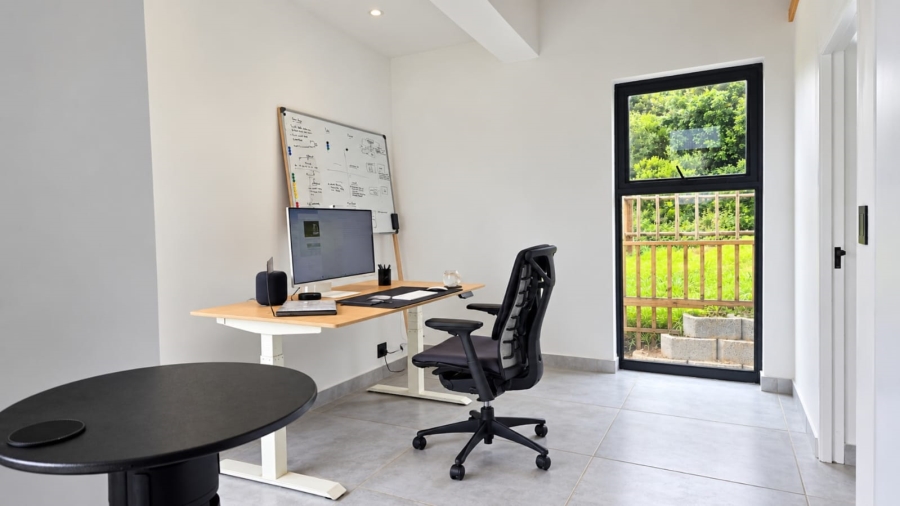 2 Bedroom Property for Sale in Stilbaai Wes Western Cape